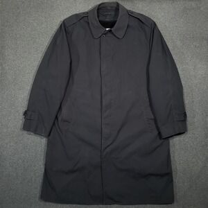 US Military All Weather Man's Coat 44R Black Knee Length Removable Liner 1968‎